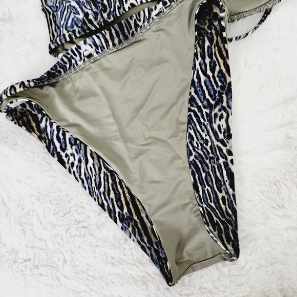 Victoria's Secret Bikini Set Animal Print Bandeau High Waist High Cut Swimsuit M - Picture 9 of 9